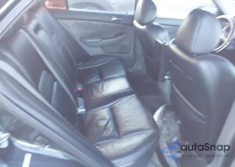 2005 Honda Accord 2.4 Lx from USA, damaged, VIN 1HGCM55405A146850